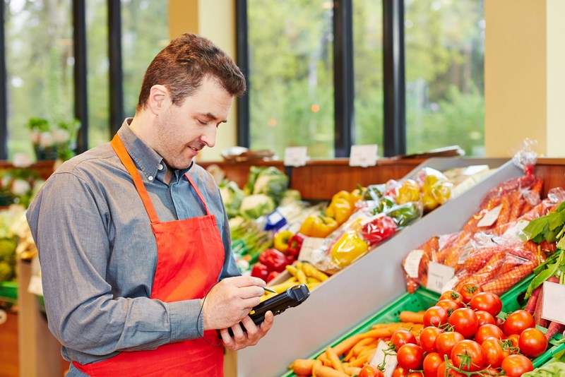 Fiche métier Vendeur en alimentation salaire étude rôle et