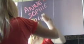 Un CV original parodie Bref