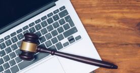 Ligue du LOL : messagerie et groupe privé au travail, que dit la loi ?