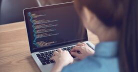 Des développeurs chinois dénoncent leurs conditions de travail sur un dépôt GitHub, censuré en Chine