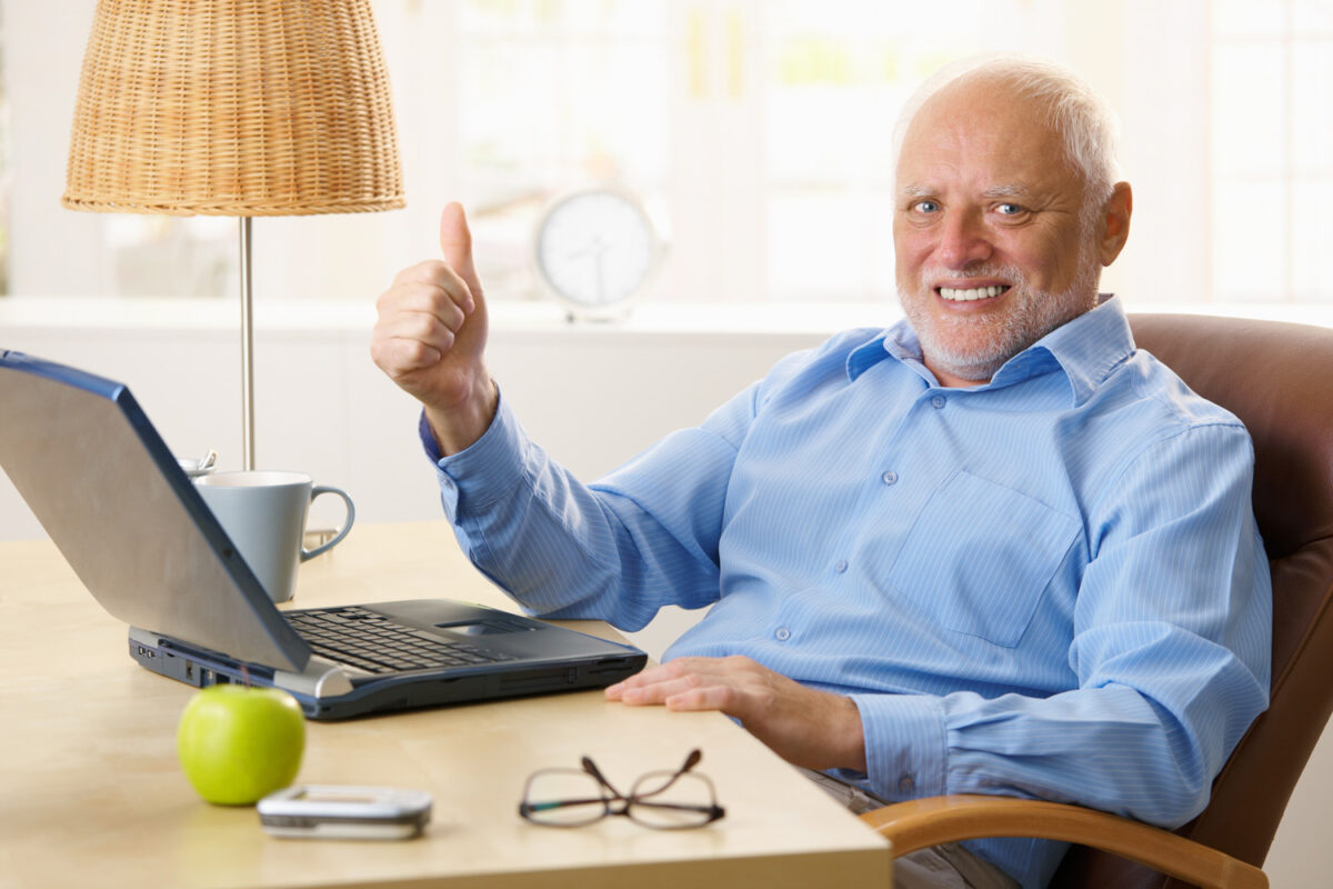 old-man-happy-desktop