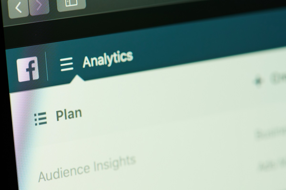 Facebook analytics