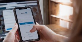 LinkedIn : comment activer le dark mode sur mobile et desktop