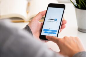 LinkedIn lance une certification marketing sur la création de contenu et de publicités