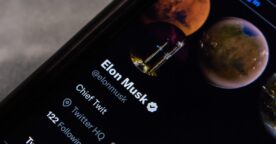 Elon Musk veut quitter son poste de PDG de Twitter pour fin 2023