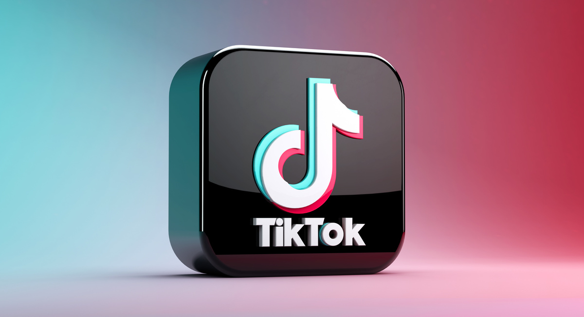ולנסיה, ספרד, דצמבר 2020: עיבוד תלת מימד של אייקון אפליקציית Tiktok