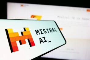 Mistral AI, la startup française qui veut rivaliser avec OpenAI dès 2024