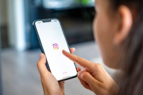 Instagram permet d’ajouter jusqu’à 20 pistes audio dans un Reel