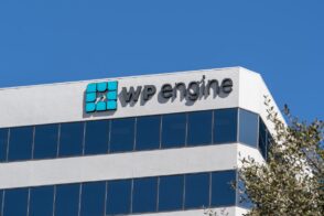 WordPress contre WP Engine : un conflit qui secoue l’écosystème du CMS