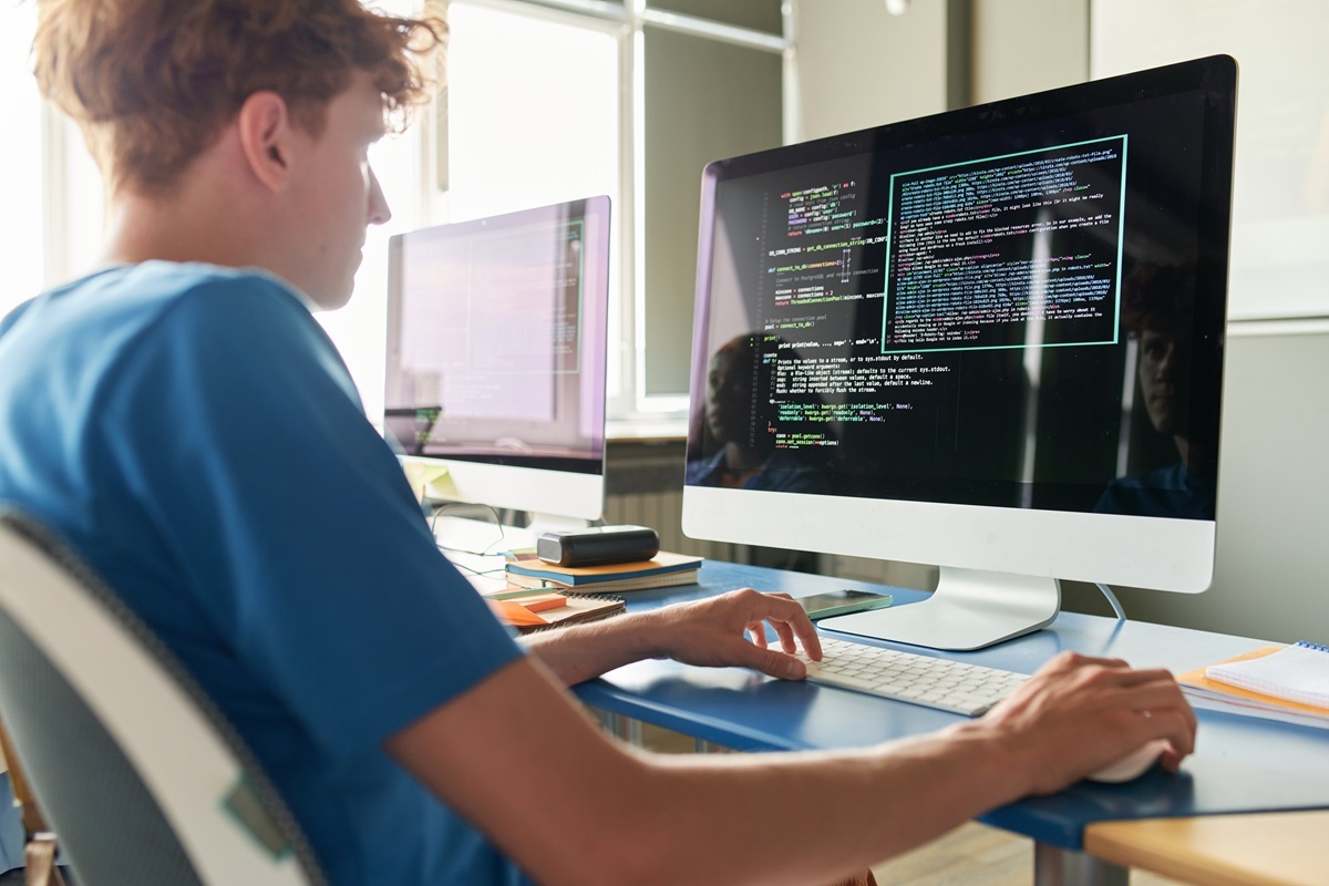 developpement-web-tendances-suivre-importance-pratique-debouches-esgi