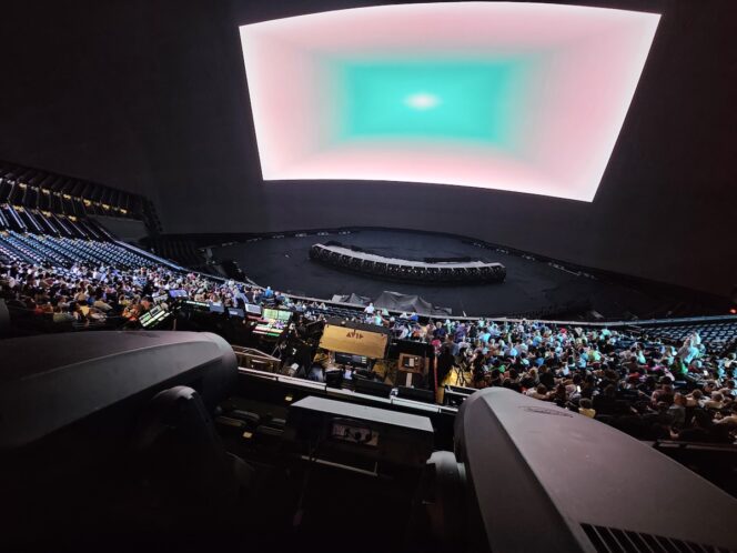 Sphere-interieur-salle-2