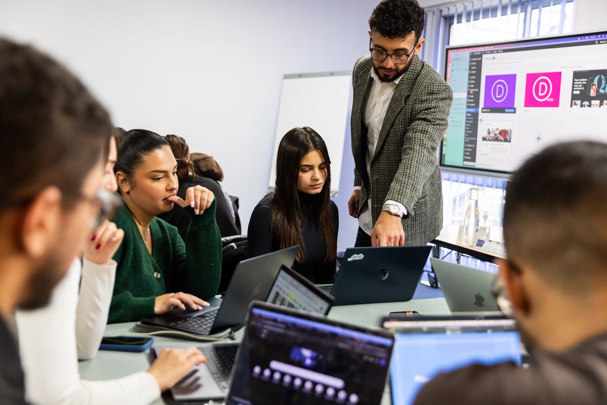 marketing-digital-comment-ia-transforme-chaine-valeur-efap-mbadmb