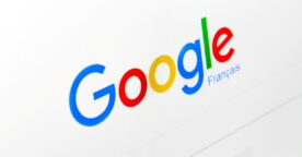 Google peut désormais pénaliser l’usage de l’IA : quels sont les sites impactés ?