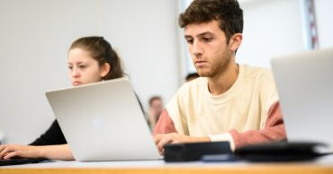 L’IA, un moteur pour booster sa carrière dans le digital : la méthode de KEDGE Business School