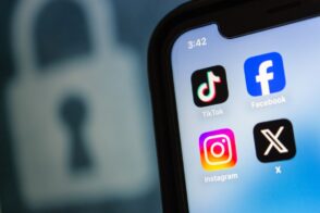 Comment personnaliser son algorithme sur TikTok, Instagram, X, Facebook…