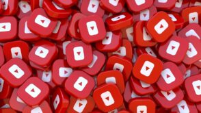 YouTube détecte désormais les vidéos IA sans attendre que les créateurs les déclarent