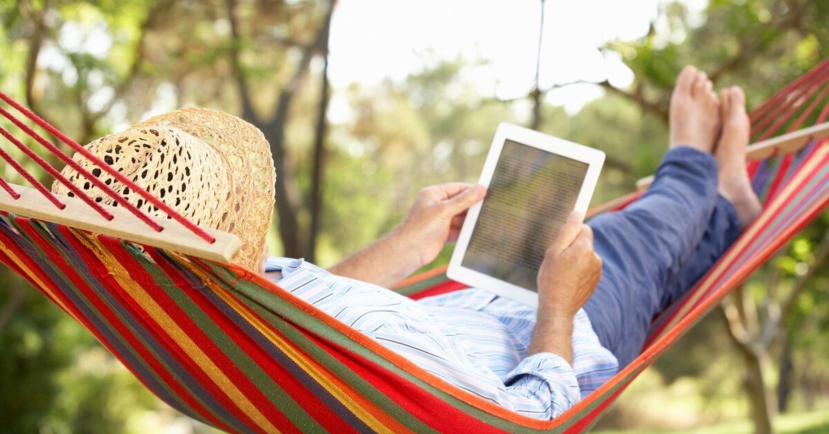 10 livres blancs à lire cet été : IA, e-commerce, social media, vidéo, cybersécurité…