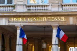 Le Conseil constitutionnel censure l’interdiction des réseaux sociaux aux moins de 15 ans