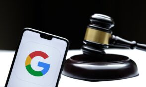 Google AI Overviews : la presse française saisit l’Autorité de la concurrence, ce qu’il faut savoir
