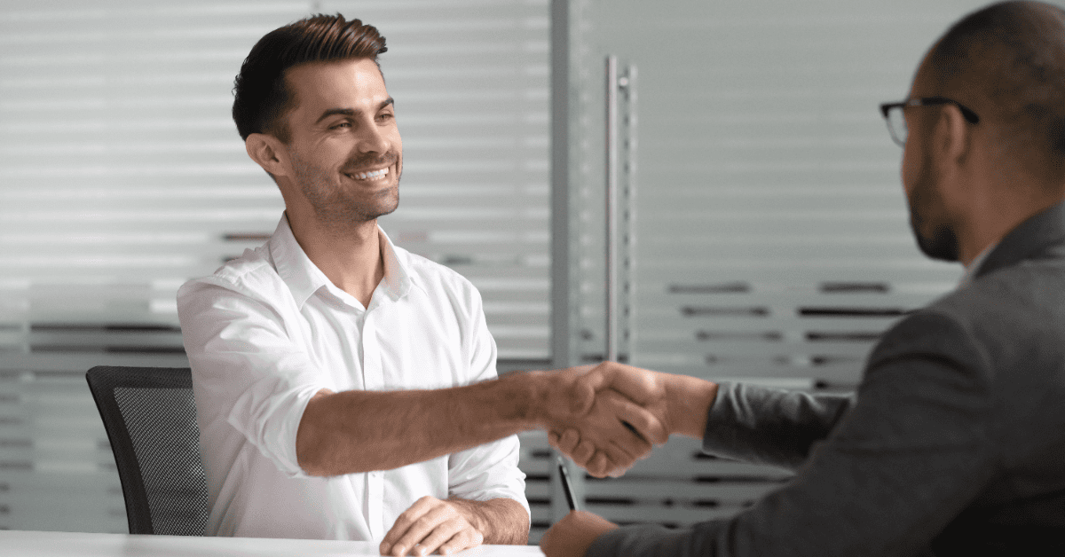 Avis d’experts : comment faire bonne impression lors d’un entretien d’embauche ?
