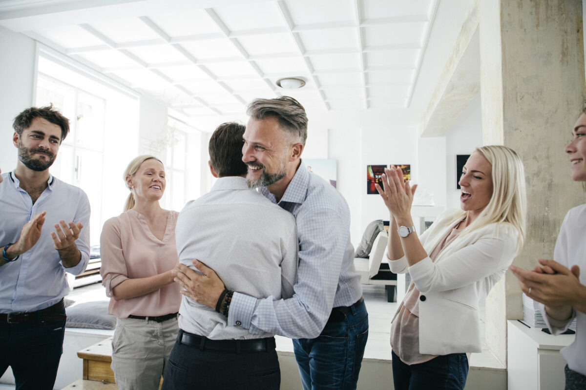 Etre trop proche de ses collaborateurs, une faute professionnelle ?