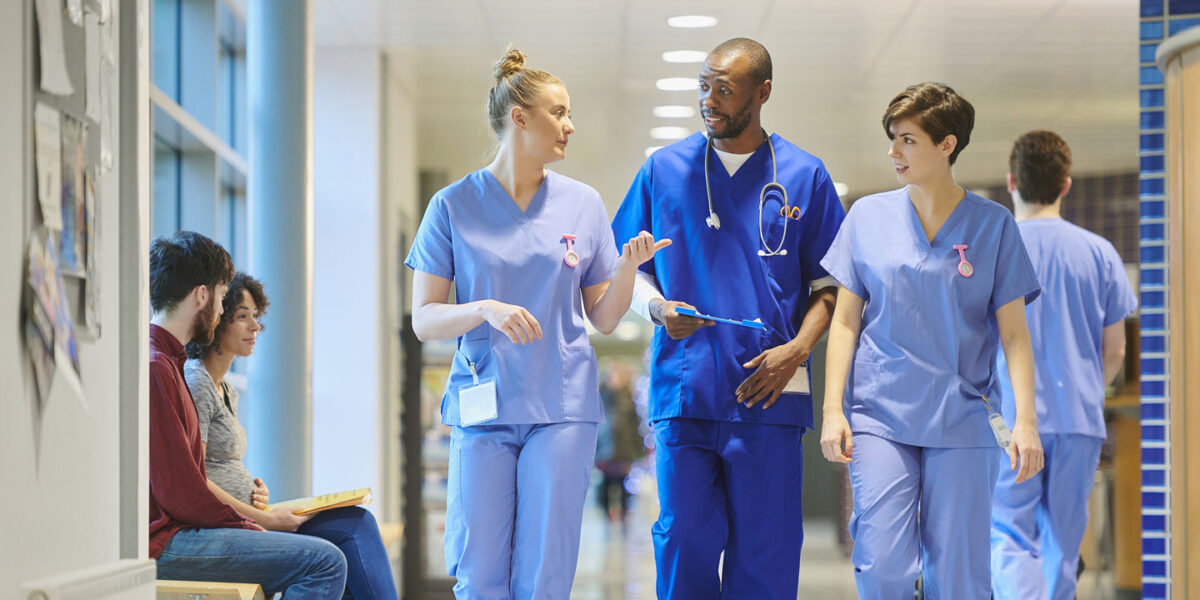 Emploi & santé : les 10 chiffres clés du secteur