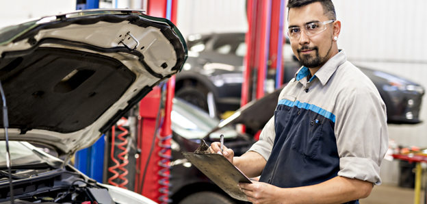 Automobile : plus de 800 offres d'emploi à saisir en région parisienne