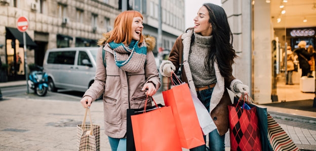 Distribution et commerce : les métiers dont les salaires vont augmenter en 2020 en Ile-de-France