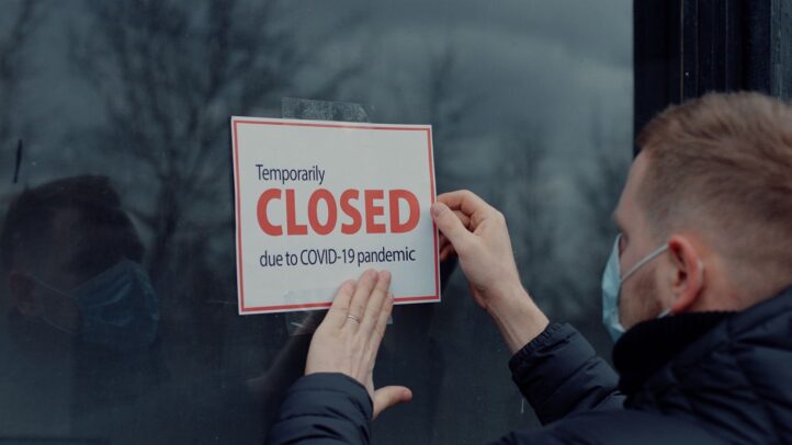Covid-19 : ce qui reste ouvert et ce qui ferme à Paris