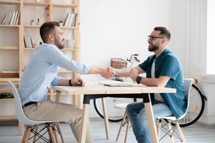 Ressources humaines : plus de 8000 offres en région parisienne