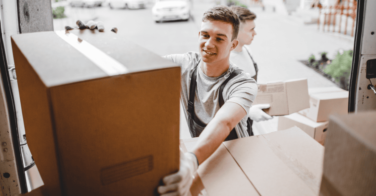 Comment trouver du travail sans diplôme ? 30 métiers accessibles pour changer de vie pro