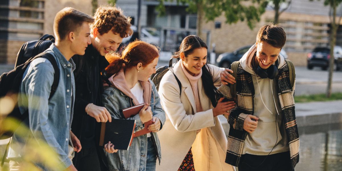 Stage de 3e : "Ces 5 choses sur le journalisme que j'ai découvertes grâce à Hellowork"