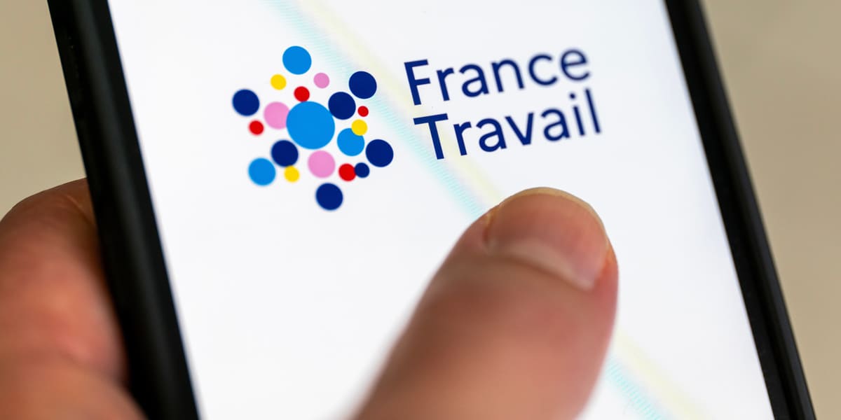 Vers une nouvelle réforme de l'assurance-chômage ? Les pistes évoquées par Gabriel Attal
