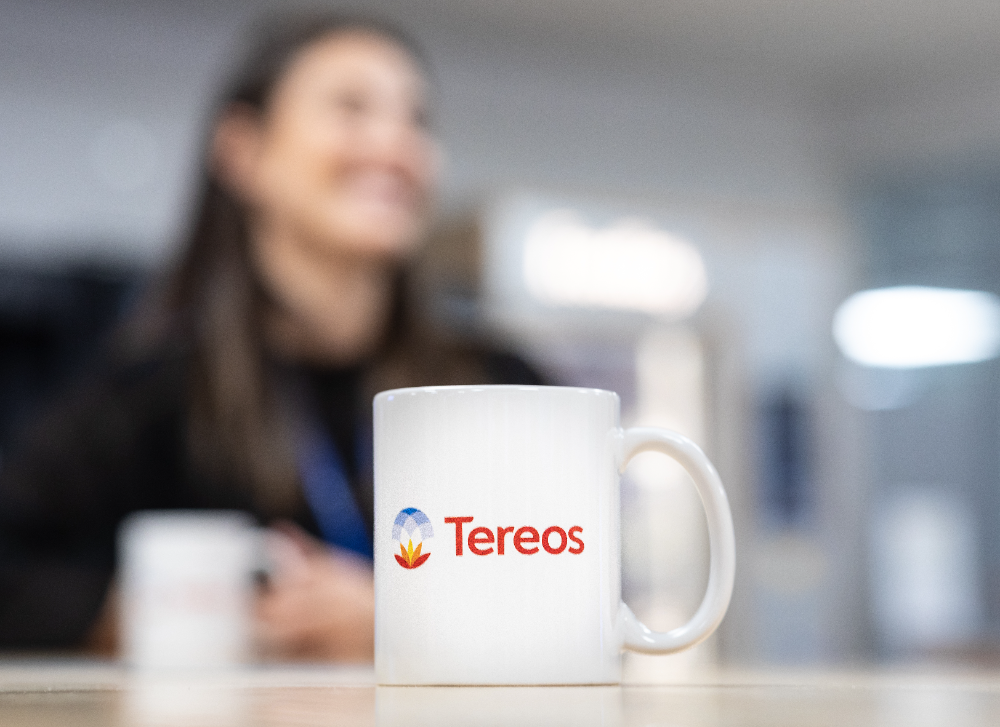 Tereos est un groupe coopératif français de dimension internationale, qui rassemble 11 200 coopérateurs et dispose d’un savoir-faire reconnu dans la transformation de la betterave, de la canne, de la luzerne et des céréales. 