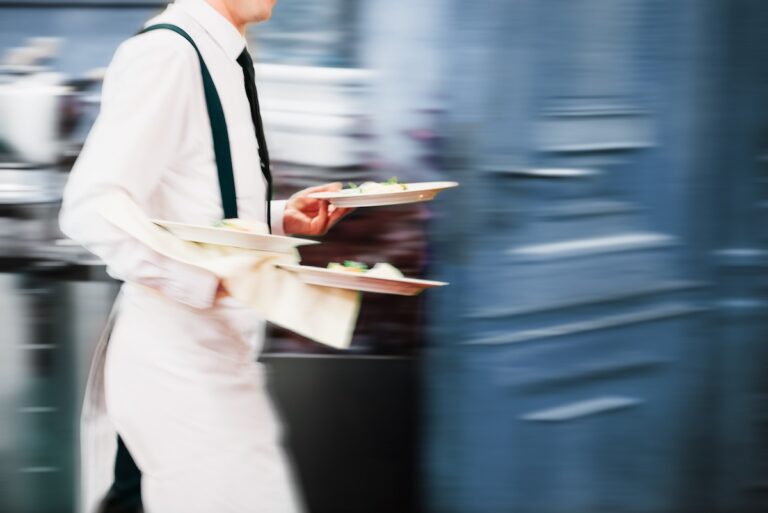 Ile-de-France : profitez de l'actualité sportive pour trouver un emploi dans la restauration !