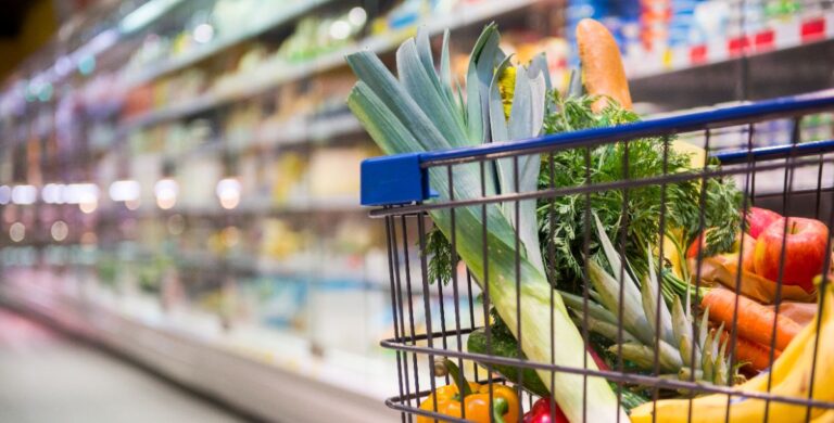 Les tickets restaurant vont pouvoir être utilisés au supermarché jusqu’à 2026