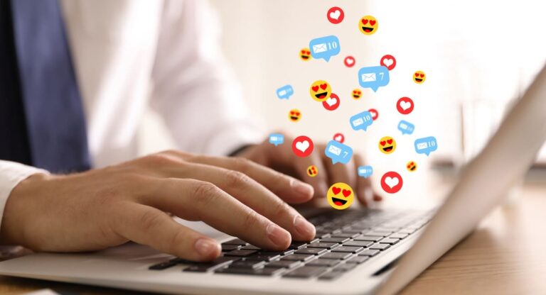 Les emojis peuvent-ils vraiment sauver la communication en entreprise ?