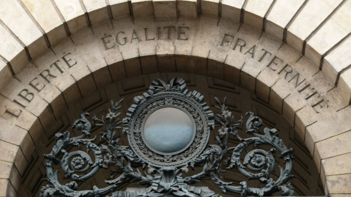 Fonctionnaire : avantages et inconvénients de la fonction publique