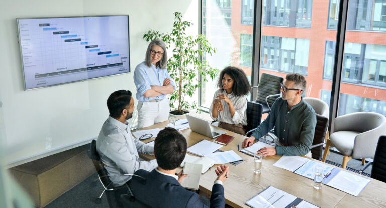 C’est quoi un kick off meeting ? Nos astuces pour réussir un lancement
