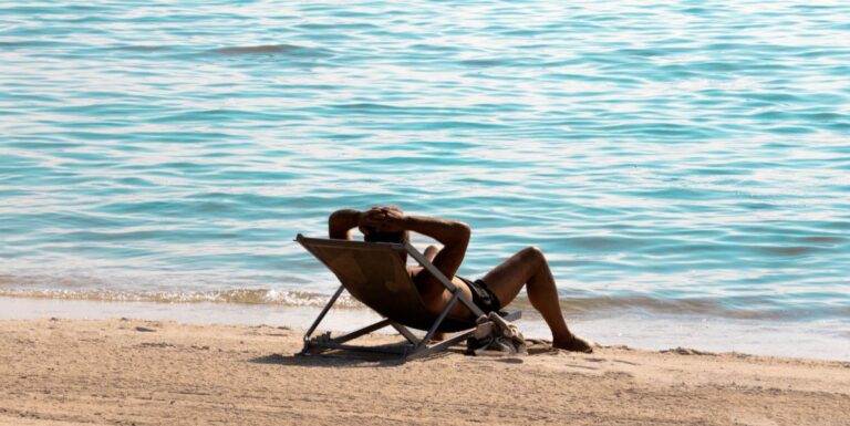 Avant de partir : 7 choses à faire pour des vacances (vraiment) tranquilles !