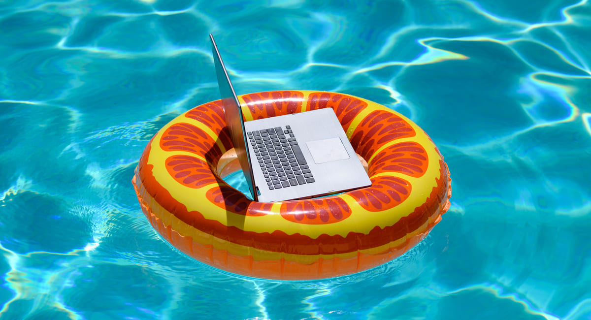 Télétravail en été : ce que la loi vous autorise (ou pas)