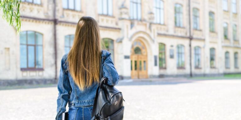Alternance : moins de postes disponibles… mais encore des opportunités à saisir  !