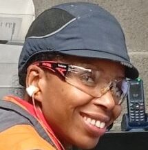 Laila, Technicienne de production chez Normandise Pet Food Laila, Technicienne de production chez Normandise Pet Food