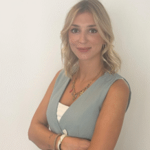 Julie Bochrawna, Responsable recrutement interne chez agap2