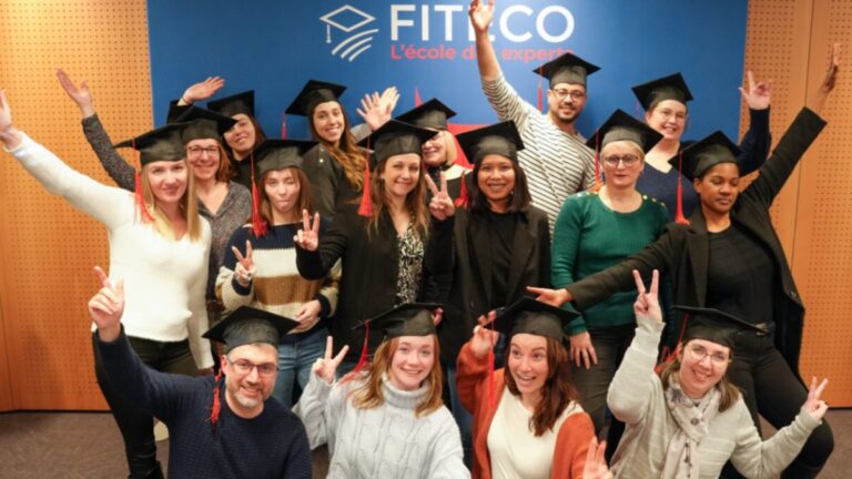 Attiré par la relation client ? Formez-vous en 12 mois et devenez expert-conseil chez FITECO !
