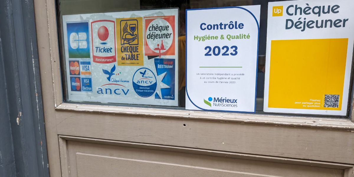 Peut-on bénéficier de tickets restaurant en tant qu'alternant ?