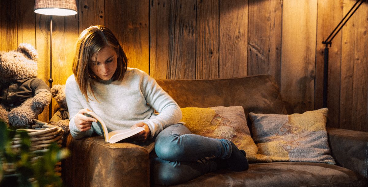 7 rituels du dimanche soir qui changent tout pour éviter la déprime (surtout en hiver)
