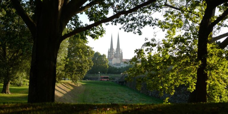 Ces 6 villes à taille humaine où il fait bon travailler en 2026 (et qui recrutent !)