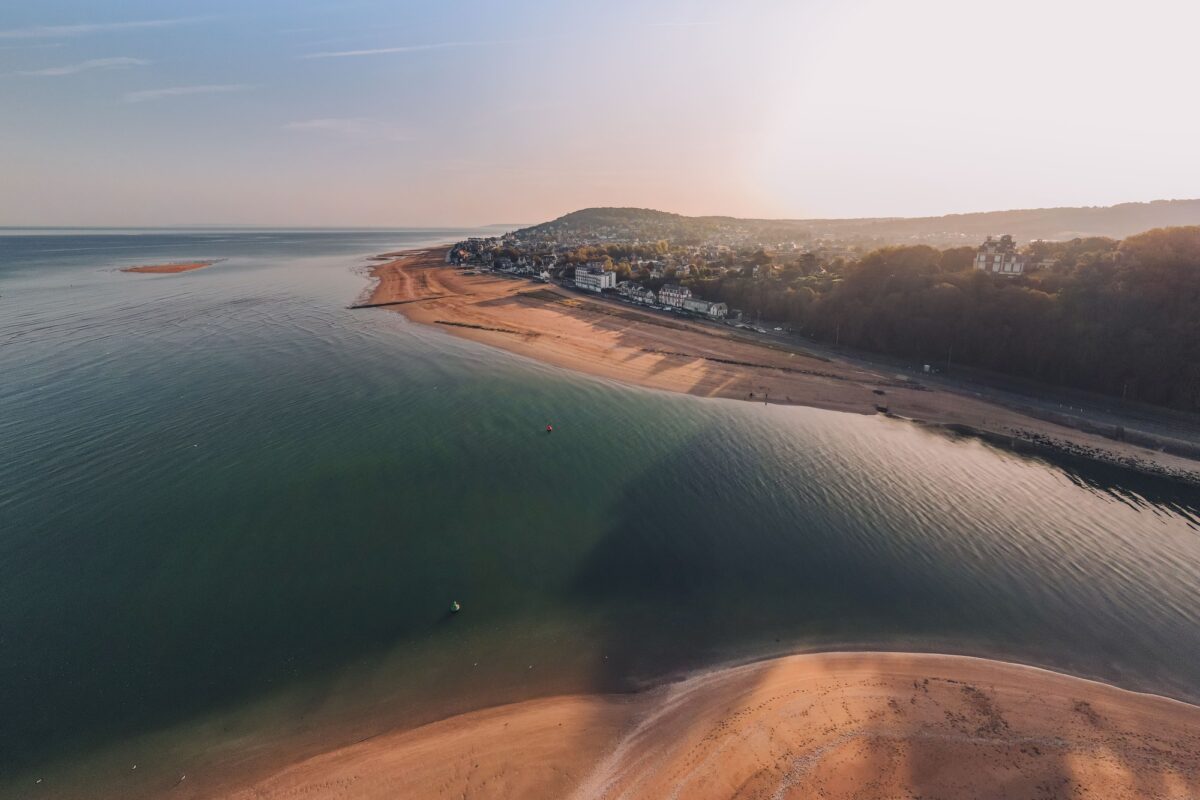 « Pour monter ma boîte, je n’ai pas envisagé Paris une seule fois » : pourquoi ils ont choisi le Calvados pour innover et se réinventer