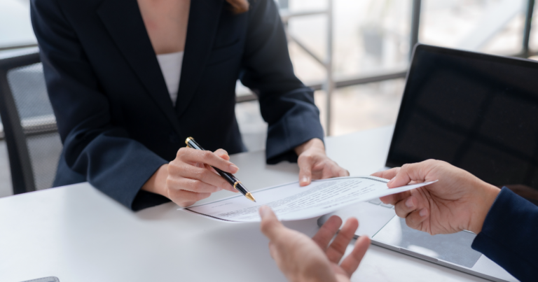 Lettre de motivation : est-elle encore lue par les recruteurs en 2026 ?